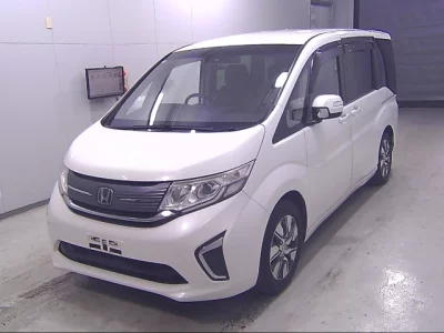 Honda STEP WAGON  с аукциона в Японии