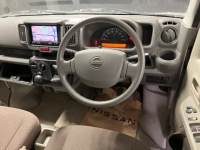 Nissan CLIPPER VAN