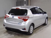 Toyota VITZ лот № 2277 оценка 4  с аукциона в Японии 1