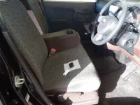 Toyota PASSO лот № 30050 оценка 4  с аукциона в Японии 7