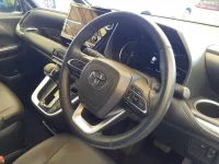 Toyota NOAH лот № 30081 оценка 4  с аукциона в Японии 6