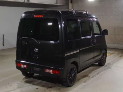 Toyota PIXIS VAN  с аукциона в Японии