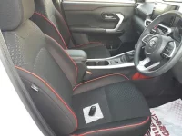 Toyota RAIZE лот № 30082 оценка 5  с аукциона в Японии 7