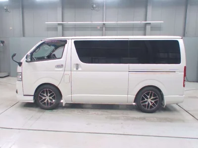 Toyota REGIUS ACE VAN