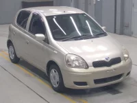 Toyota VITZ лот № 10026 оценка 3  с аукциона в Японии 4