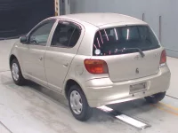 Toyota VITZ лот № 10026 оценка 3  с аукциона в Японии 5