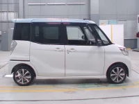 Nissan DAYZ ROOX лот № 30042 оценка 4  с аукциона в Японии 2