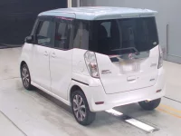 Nissan DAYZ ROOX лот № 30042 оценка 4  с аукциона в Японии 5