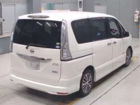 Nissan SERENA лот № 30007 оценка R  с аукциона в Японии 1