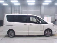 Nissan SERENA лот № 30007 оценка R  с аукциона в Японии 2
