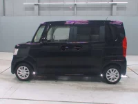 Honda N BOX лот № 30018 оценка R  с аукциона в Японии 3