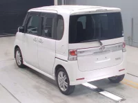 Daihatsu TANTO лот № 30088 оценка 4  с аукциона в Японии 5