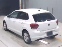 Volkswagen POLO лот № 30090 оценка 4.5  с аукциона в Японии 5