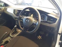 Volkswagen POLO лот № 30090 оценка 4.5  с аукциона в Японии 6