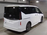 Nissan SERENA лот № 70049 оценка 4  с аукциона в Японии 1