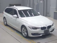BMW 3-Series лот № 30197 оценка 4  с аукциона в Японии 4