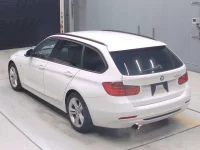 BMW 3-Series лот № 30197 оценка 4  с аукциона в Японии 5