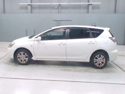 Toyota CALDINA  с аукциона в Японии