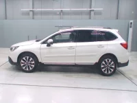 Subaru LEGACY OUTBACK лот № 30189 оценка 3.5  с аукциона в Японии 3