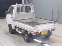Suzuki CARRY TRUCK лот № 30215 оценка R  с аукциона в Японии 5