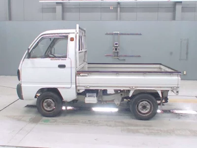 Suzuki CARRY TRUCK  с аукциона в Японии