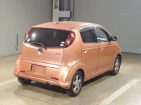 Subaru R2 лот № 33041 оценка RA  с аукциона в Японии 1