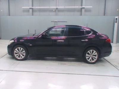 Nissan FUGA  с аукциона в Японии