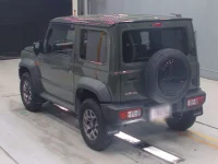 Suzuki JIMNY SIERRA лот № 30275 оценка 4.5  с аукциона в Японии 5