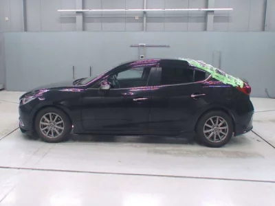 Mazda AXELA  с аукциона в Японии