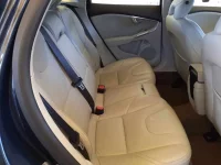 Volvo V40 лот № 10058 оценка 4  с аукциона в Японии 8