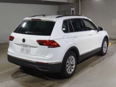 Volkswagen TIGUAN  с аукциона в Японии