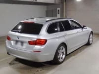 BMW 5-Series лот № 5049 оценка 3.5  с аукциона в Японии 1