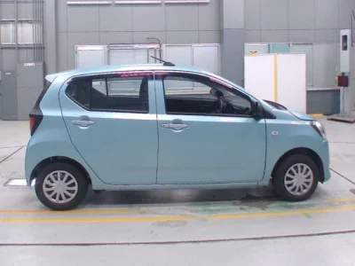 Daihatsu MIRA E S