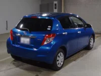 Toyota VITZ лот № 2310 оценка 3.5  с аукциона в Японии 1