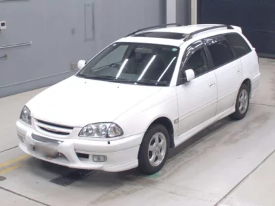 Toyota CALDINA  с аукциона в Японии