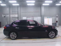 Nissan FUGA лот № 4165 оценка 4  с аукциона в Японии 2