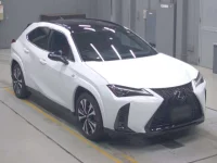 Lexus UX лот № 30310 оценка R  с аукциона в Японии 4