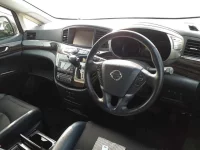 Nissan ELGRAND лот № 30293 оценка 4  с аукциона в Японии 6