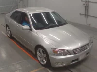 Toyota ALTEZZA лот № 30090 оценка 3.5  с аукциона в Японии 4