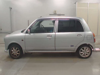Daihatsu MIRA