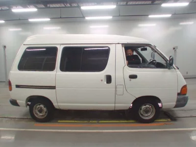 Toyota LITE ACE VAN  с аукциона в Японии