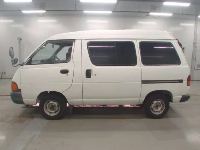 Toyota LITE ACE VAN  с аукциона в Японии