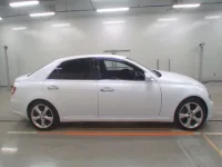 Toyota MARK X лот № 10118 оценка 4  с аукциона в Японии 2