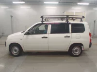 Toyota SUCCEED лот № 30043 оценка 3.5  с аукциона в Японии 3