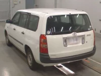 Toyota SUCCEED лот № 30079 оценка 3  с аукциона в Японии 5