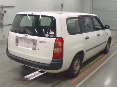 Toyota SUCCEED