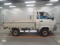 Toyota TOWN ACE TRUCK лот № 50043 оценка 3  с аукциона в Японии 2
