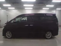 Toyota VELLFIRE лот № 30049 оценка 4  с аукциона в Японии 3