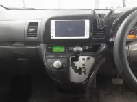 Toyota WISH лот № 30074 оценка 3.5  с аукциона в Японии 8