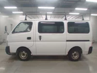 Nissan CARAVAN VAN лот № 30056 оценка R  с аукциона в Японии 3